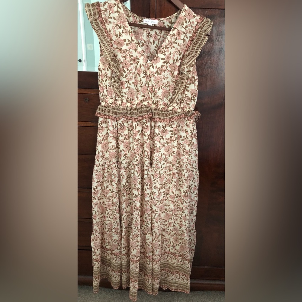 NWOT Women’s Beige Fall Floral Print Midi Dress Large from Red Dress